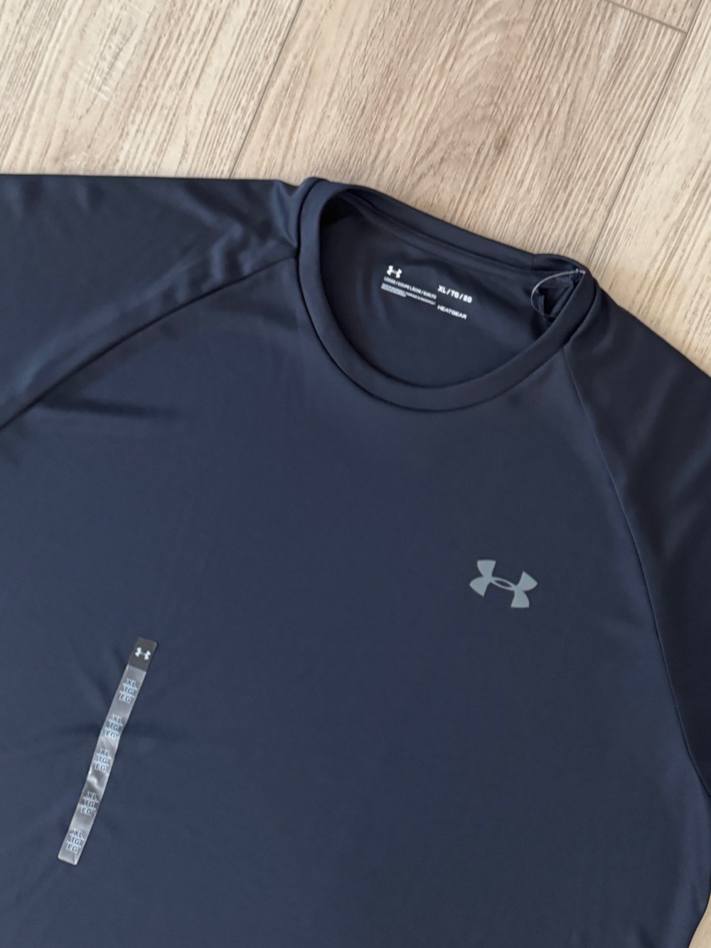 Under Armour Black Crewneck Athletic Tee